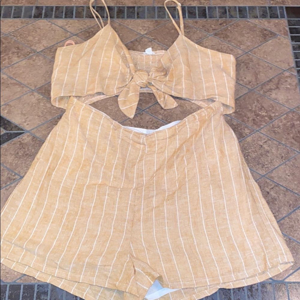 Garage Yellow Stripe Romper US L